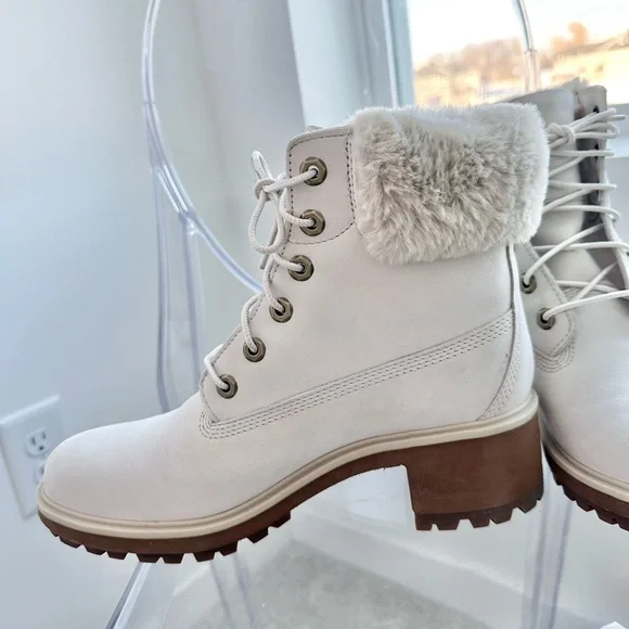 Timberland Boots with Fur Trim - Picture 8 of 14